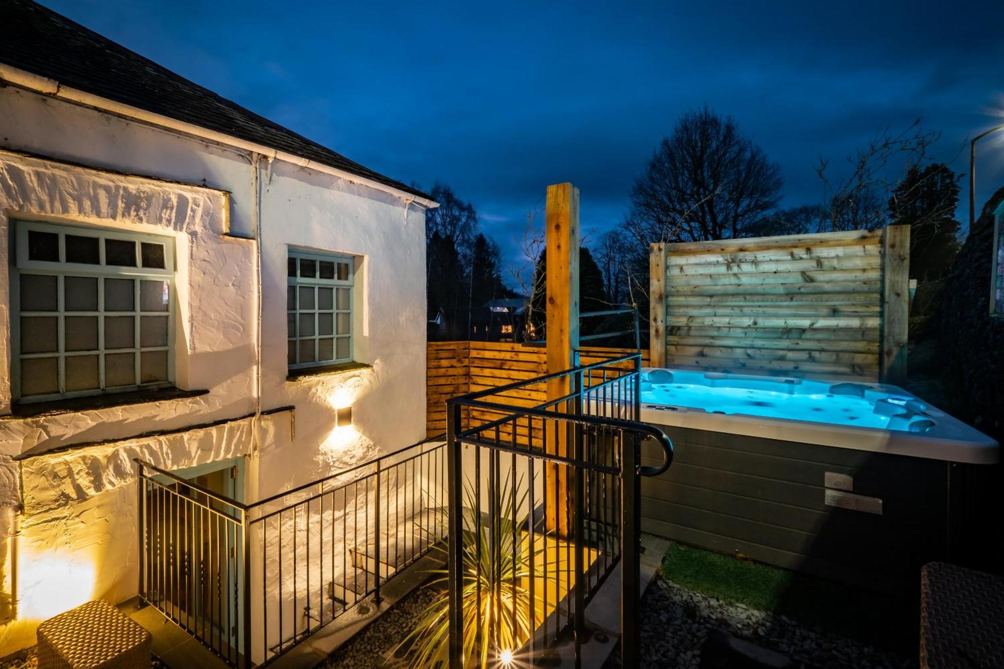Beautiful Grade 2 Listed Building - West Wing Βίλα Bowness-on-Windermere Εξωτερικό φωτογραφία